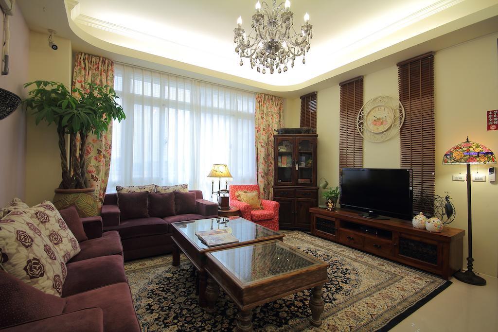 Hualien Paris Home B&B Buitenkant foto